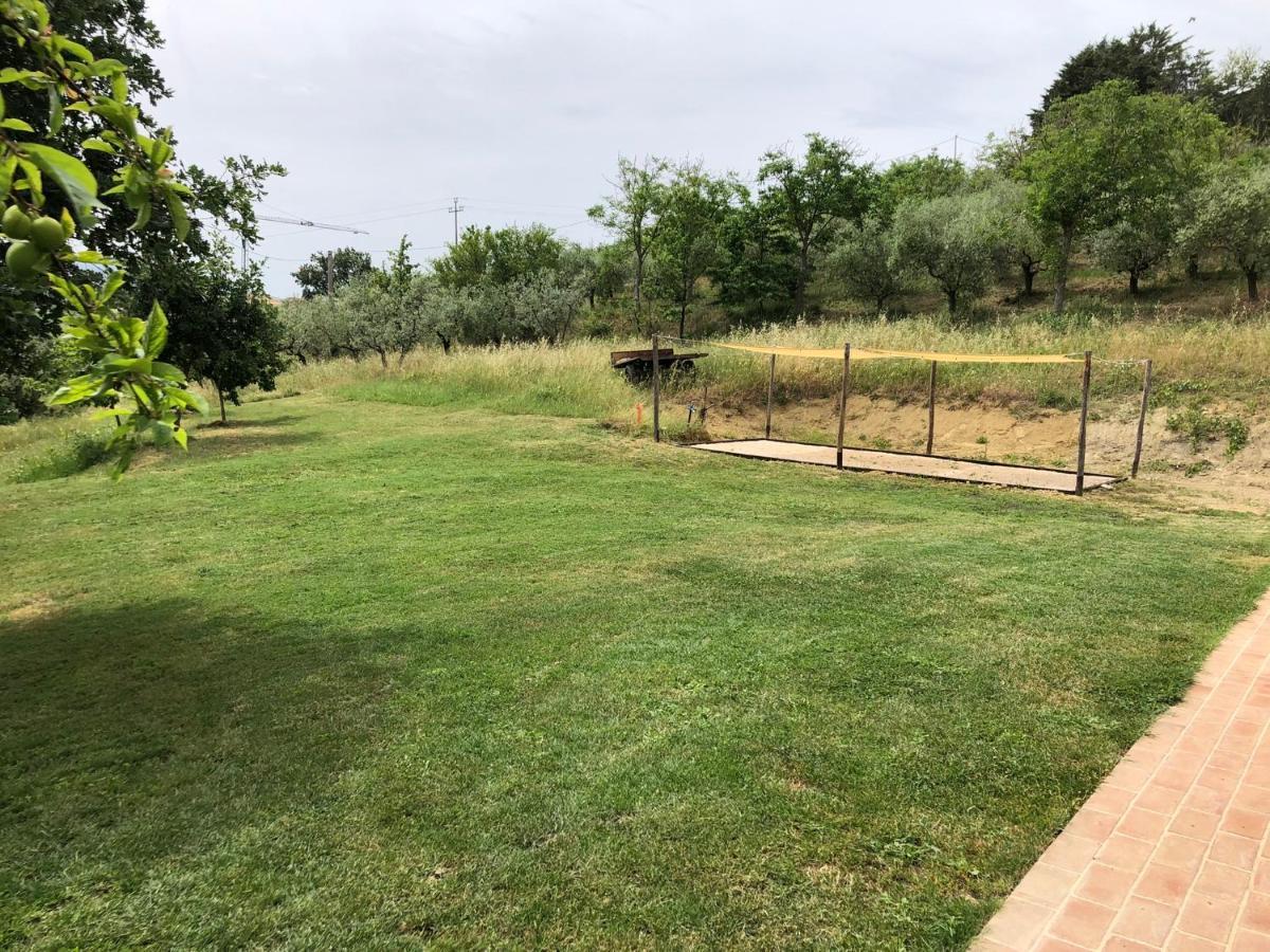 Agriturismo Sant'Angelo Holiday Farm Гуальдо-Каттанео Экстерьер фото